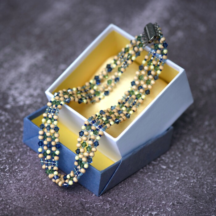 Collar "Blueberry Checks" Swarovski Wooden Beads Necklace/Bracelet in the hand crafted box